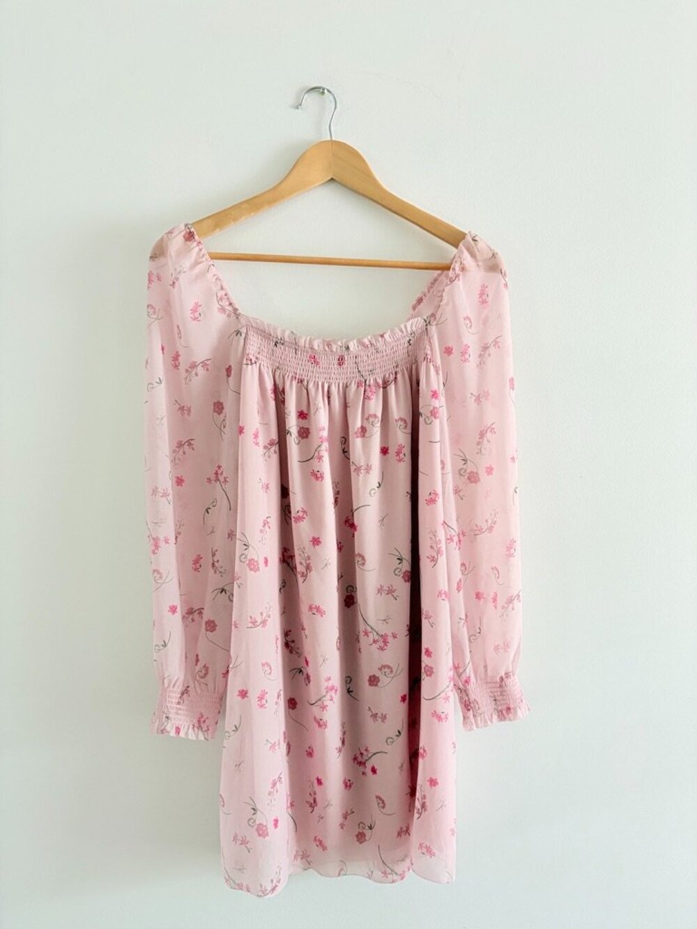 Aritzia Wilfred Alana Smocked Chiffon Babydoll Mini Dress Spring Medley Pink S - Picture 5 of 8